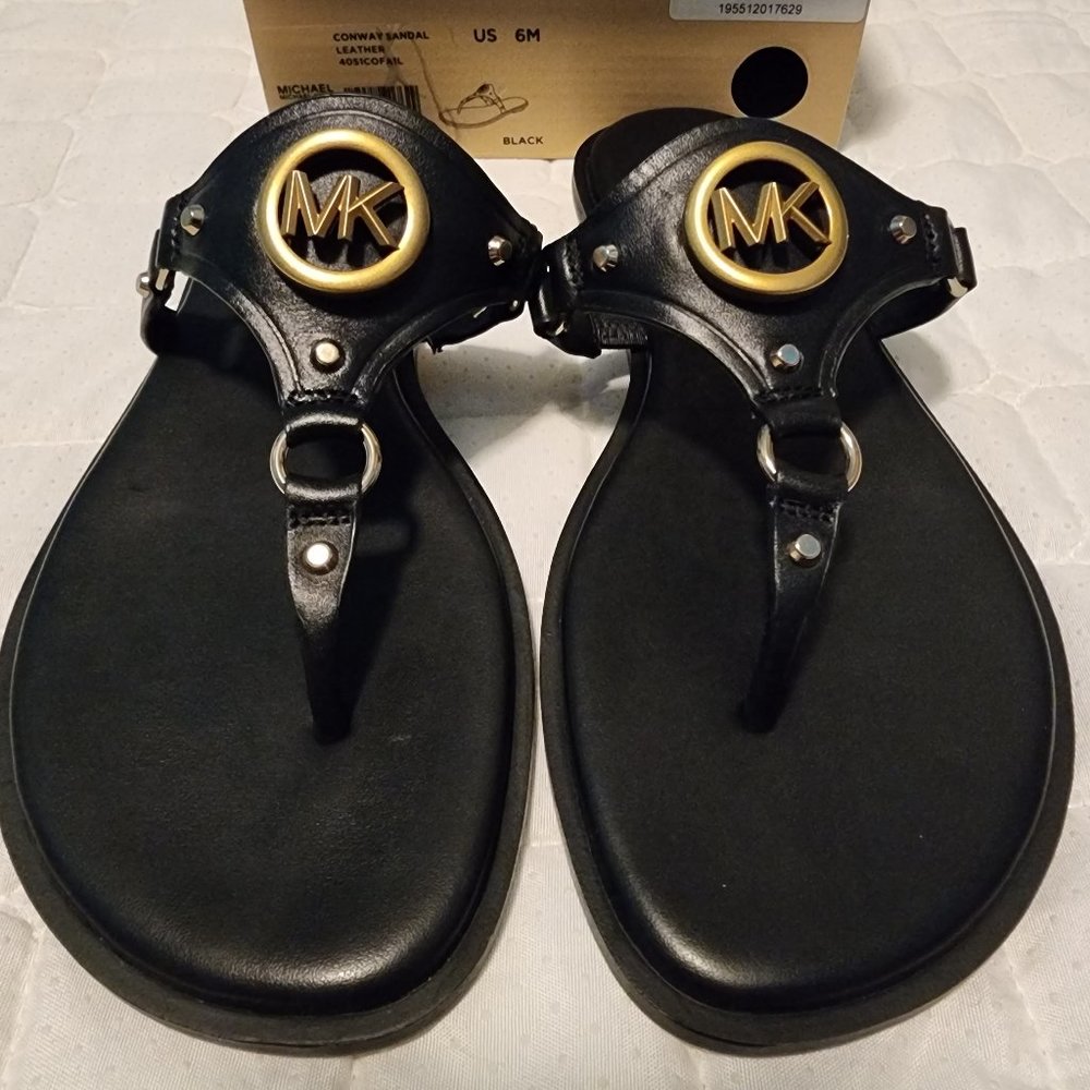 Michael Kors Conway Sandal size 6 NWT